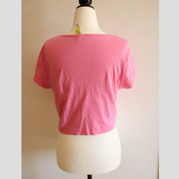 π΄3 for $20π΄ Super Cute Vintage Graphic Crop Top - Picture 9 of 10